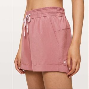 Lululemon Spring Break Away Short